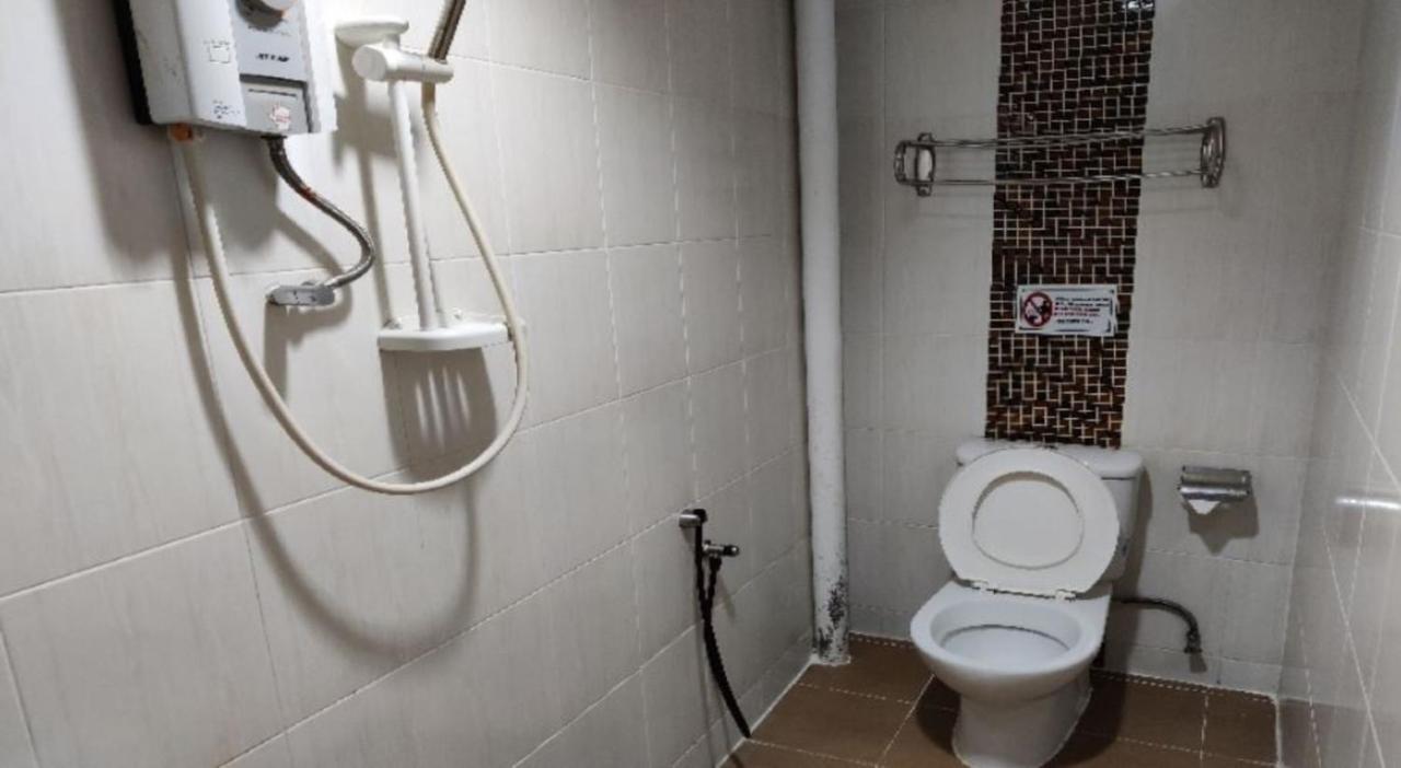 Juru Hotel Bukit Mertajam Ngoại thất bức ảnh